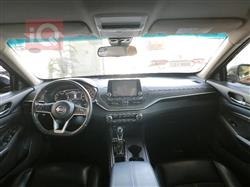 نيسان ألتيما